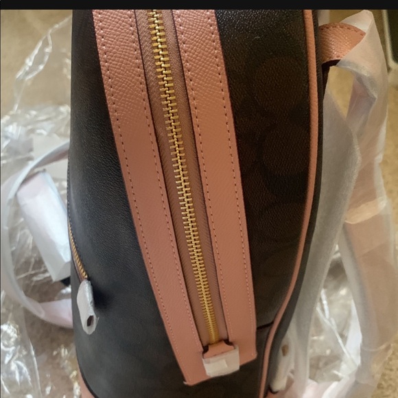 Coach backpack - Picture 3 of 7